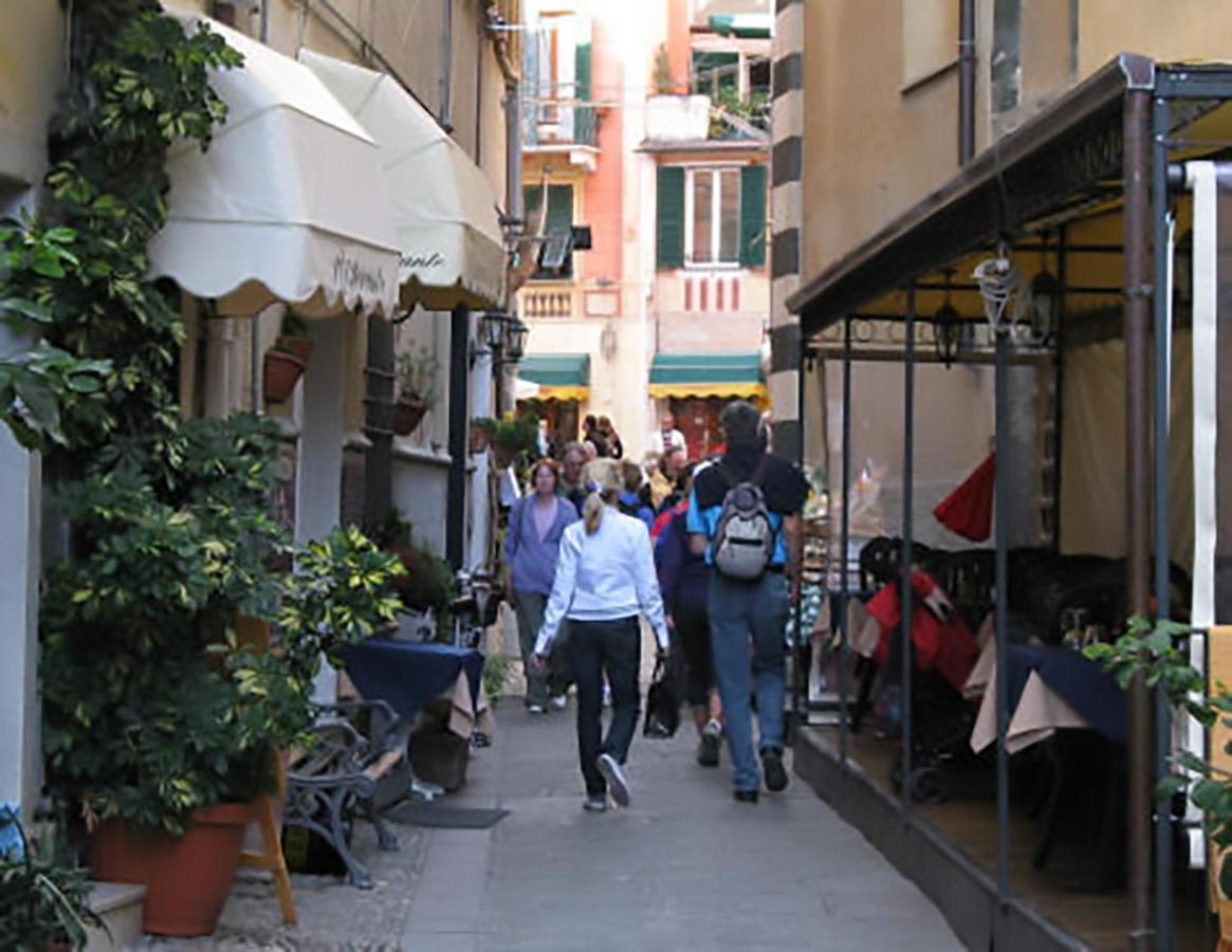 20 * Monterosso al Mare